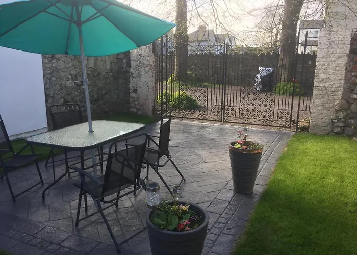 The Mews - Less Than 1Km To City Centre - Stadium - Castle - 10 Min Walk Cardiff