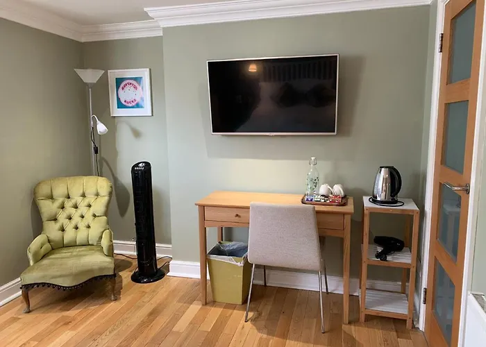 Weslie Guest House Hove