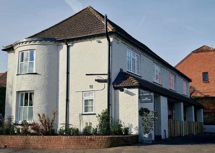 Hare And Hounds - Newbury Hotel
