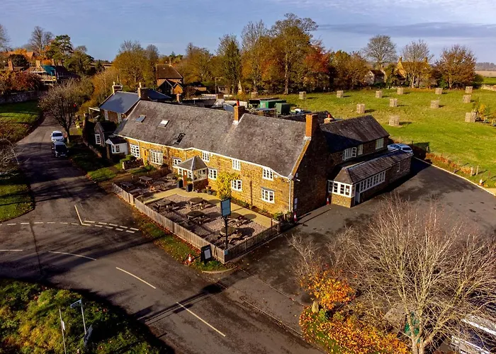 The Red Lion At Hellidon Hotel Daventry