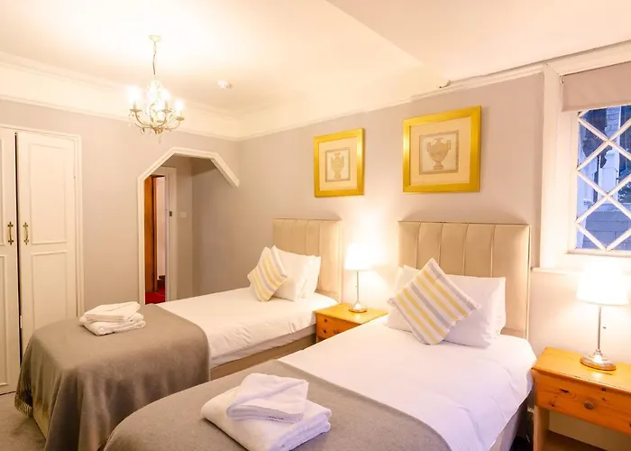 The Alverbank Hotel Gosport