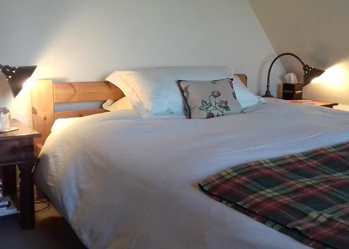 Field Farm Cottage B&B Reading