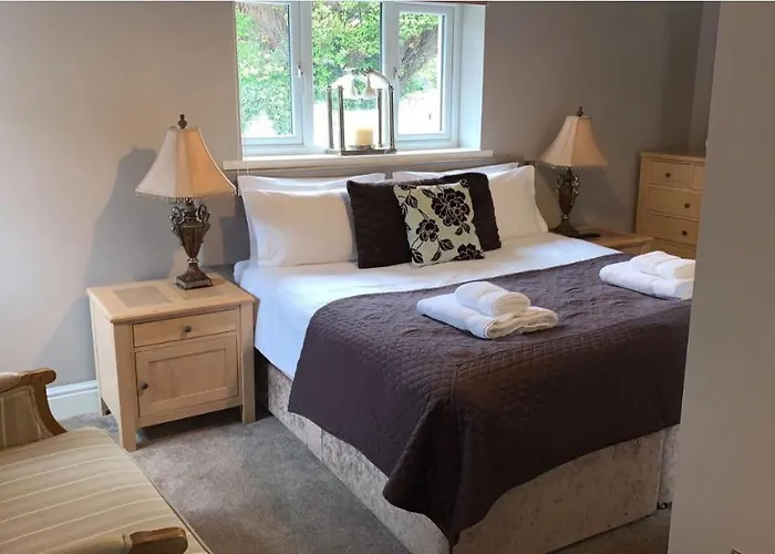 The Curious Fox Bed & Breakfast Skipton