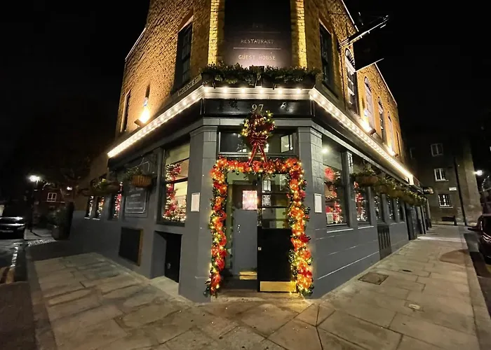 Dockers Inn London
