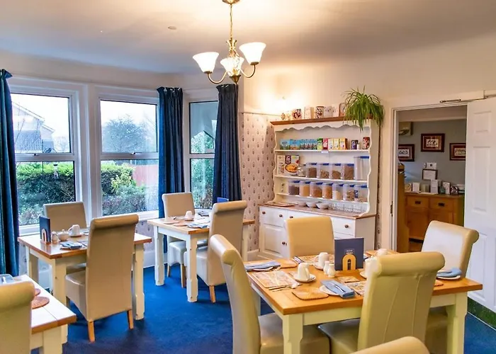 Aquila Heights Guest House Dorchester