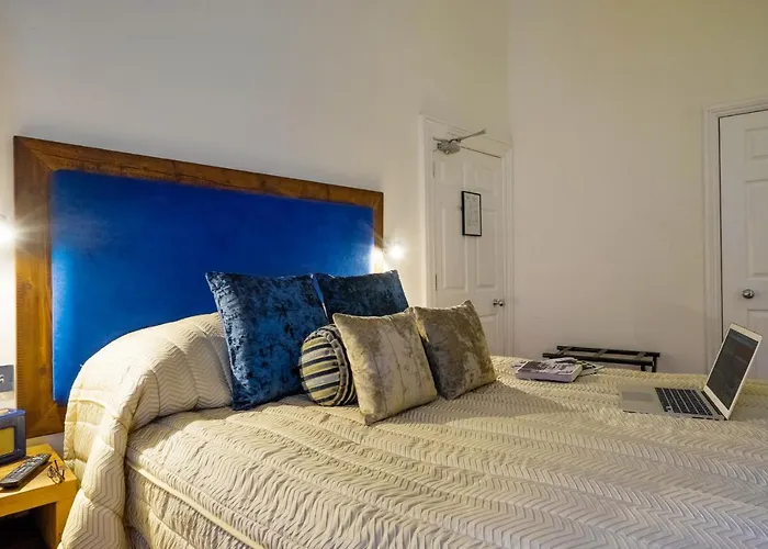 Berkeley Suites Bristol