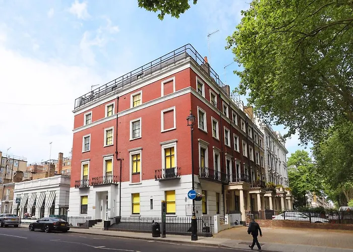 Titiwangsa One Accomodation At Paddington London