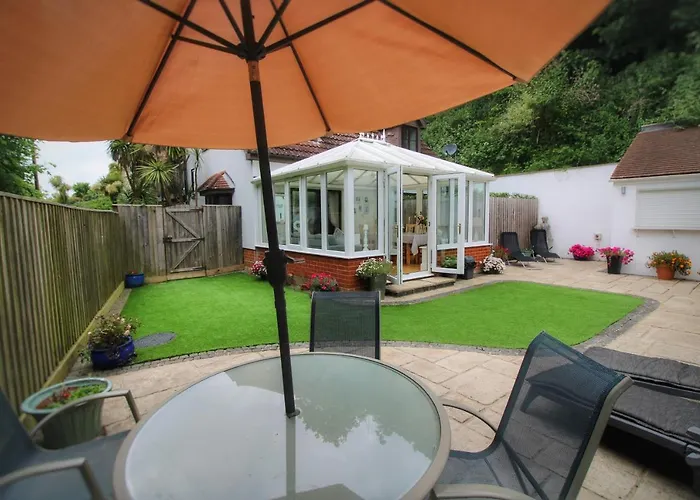 Private Charlton House Villa Ventnor