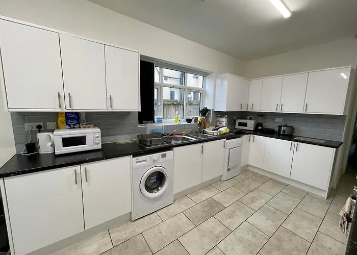 Deluxe En-Suite Room In Cv1 Coventry