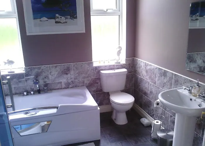 Yew Tree House Bed & Breakfast Paignton