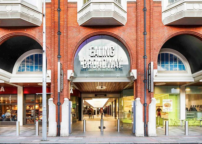 Ealing Hotels