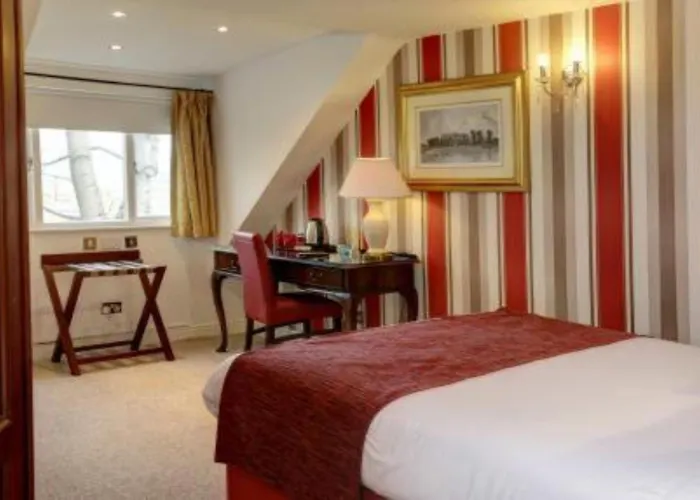 Broadfield Park Hotel Rochdale