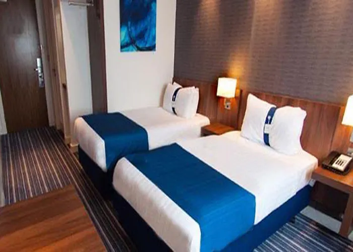 Holiday Inn Express Liverpool Hoylake, An Ihg Hotel