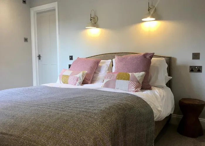 The Mousetrap Inn Bourton-on-the-Water