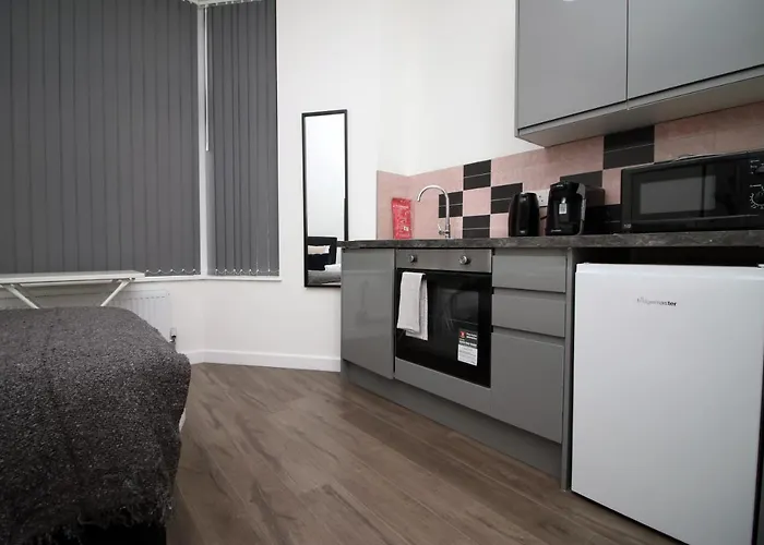 Ty Suites 1 - New Aparthotel In Cardiff