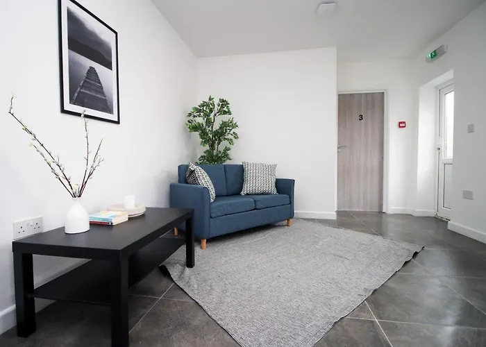 Ty Suites 3 - New Aparthotel In Cardiff