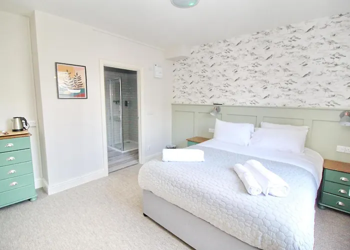 Rooms At Carterco Portsmouth