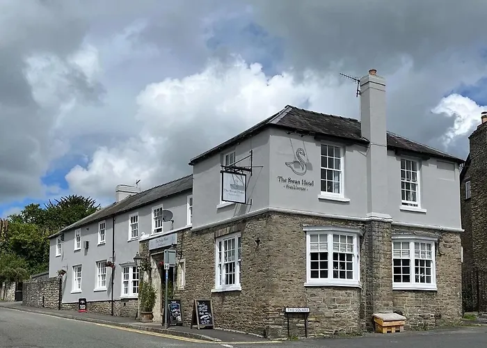 Kington (Herefordshire) Hotels