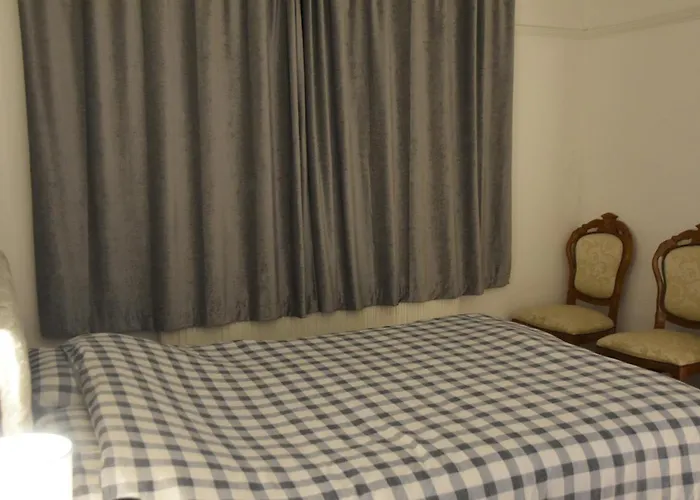 Clarendon House Hotel Luton 