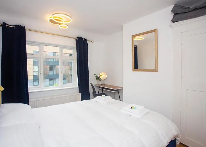 Spacious 3Br Home Pass The Keys Cambridge 