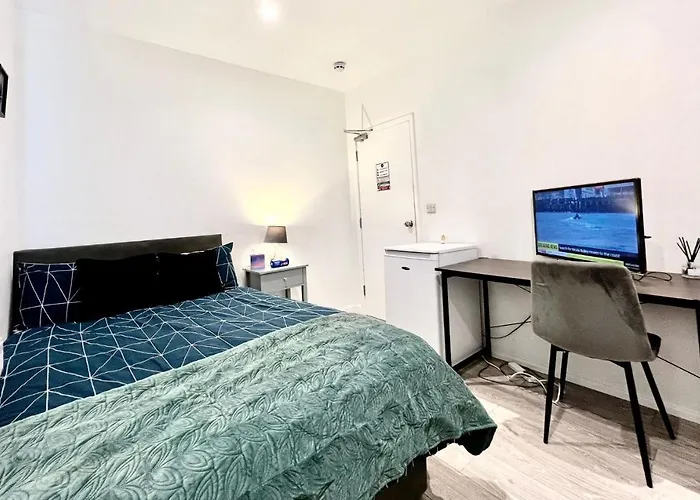 Dunamis Staycation 2 Croydon