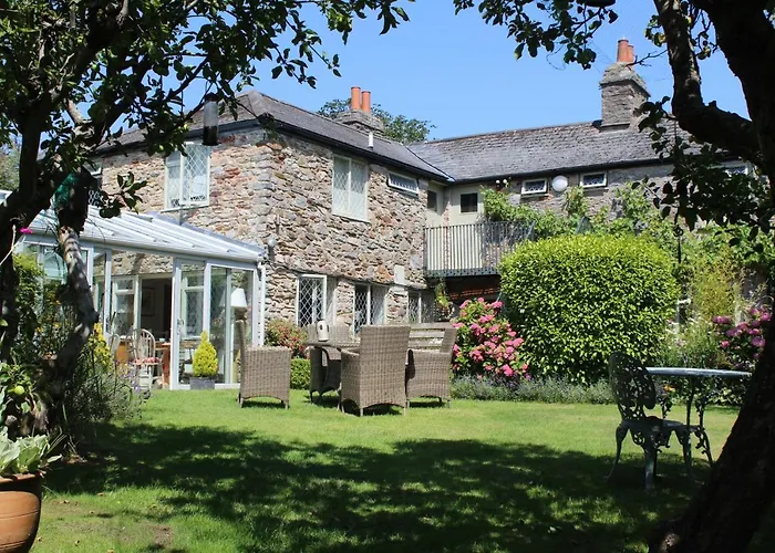 The Old Forge Hotel Totnes