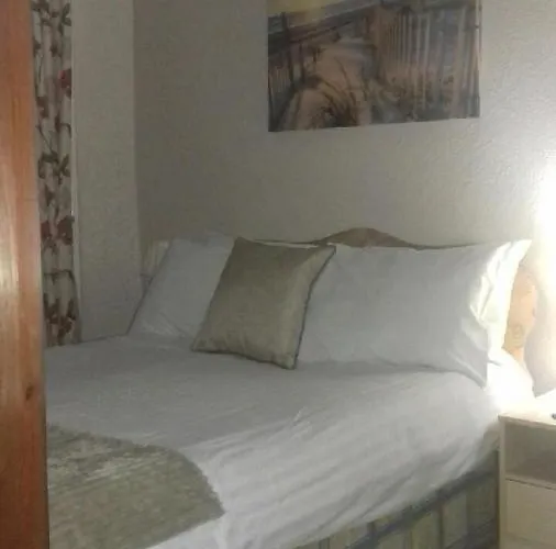 Lynwood Hotel Blackpool