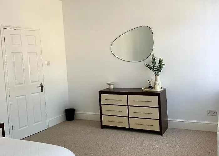 Cardiff Home