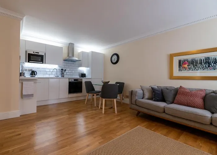 Charnwood Guest House Bracknell