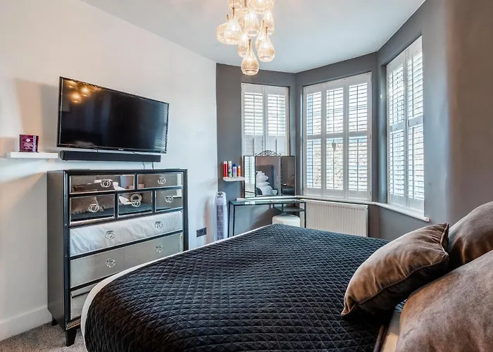 Pass The Keys Spacious House In Walthamstow Vila Londres