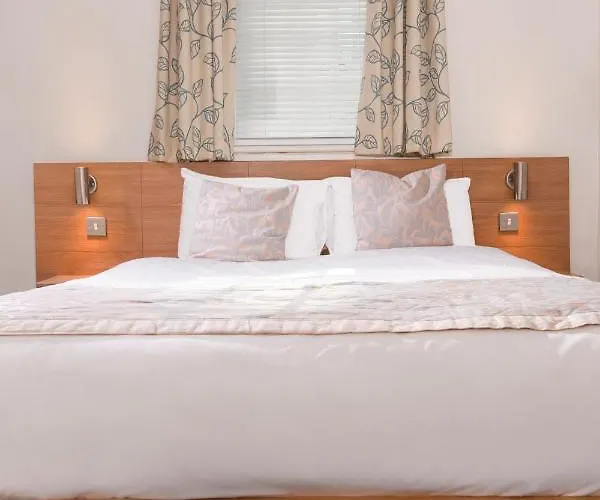 Hotel Fox Connaught London Excel