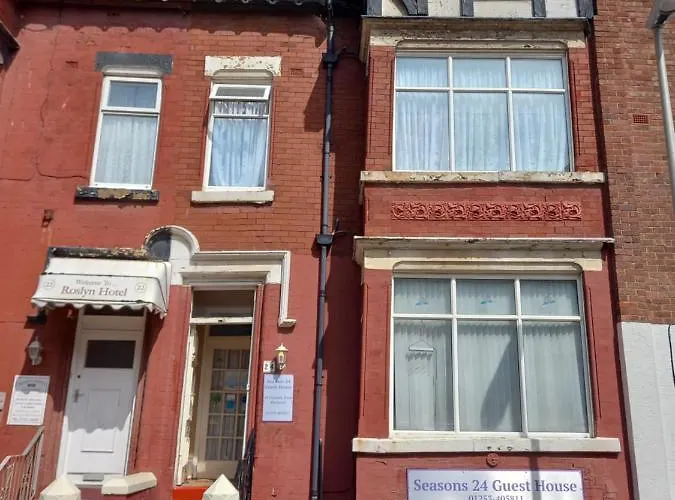 Seasons 24 Guest House Blackpool