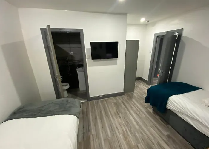 Nice Ensuite Rooms Close To Anfield Stadium & City Centre Liverpool