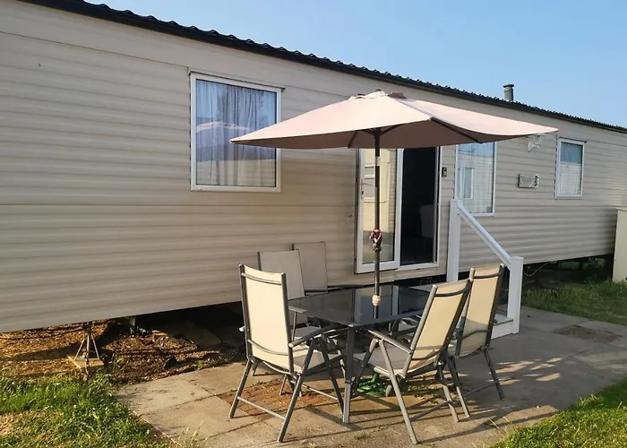 Vacation Escape - Valley Farm -Clacton-On-Sea - Holiday Park