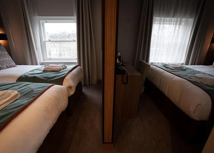 Oxford Hotel London
