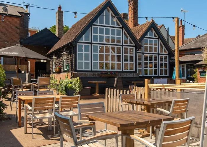 Manningtree Hotels