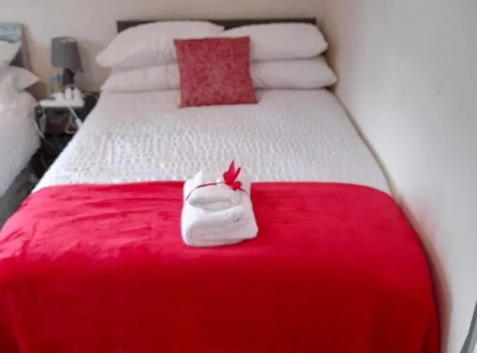 Matipa-Rise Guest House Southampton