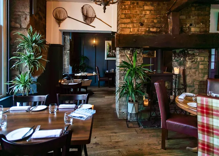 Coorie Inn Restaurant And Rooms Crieff