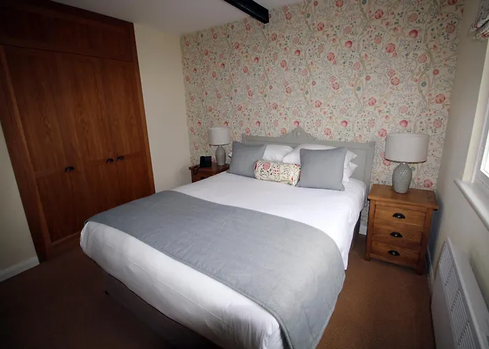 Three Salmons Hotel Usk