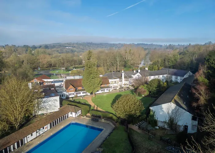 Sunday Box Hill Burford Bridge Hotel Dorking