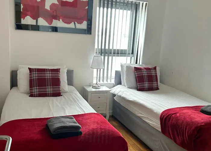 Riverfront Apartments Glasgow