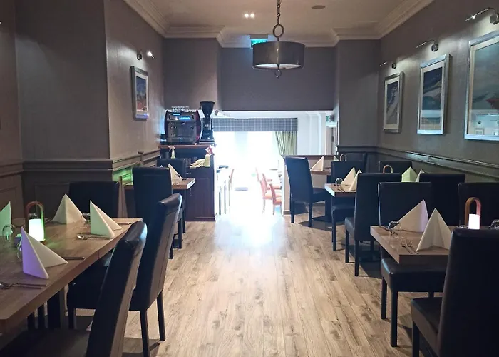 Anchor Hotel And Seabed Restaurant Tarbert 