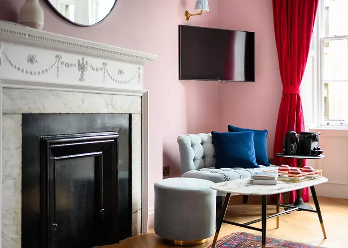 Queen Charlotte Guesthouse Edinburgh