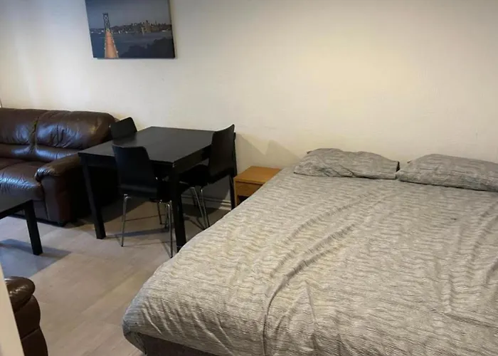 Hotel Normanton Birmingham
