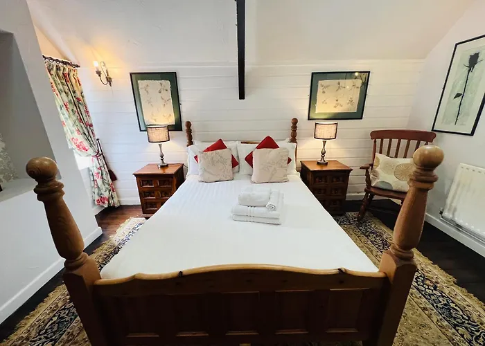 Castleton (Derbyshire) Hotels