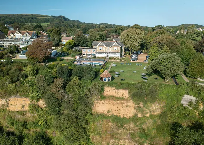 Luccombe Manor Country House Hotel Shanklin