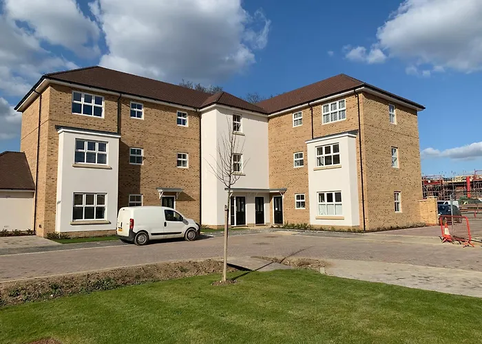 Peterborough City Center Near Healthcare Center One Bed Apartment With Free Private Parking Contractors Locum Staff Welcome