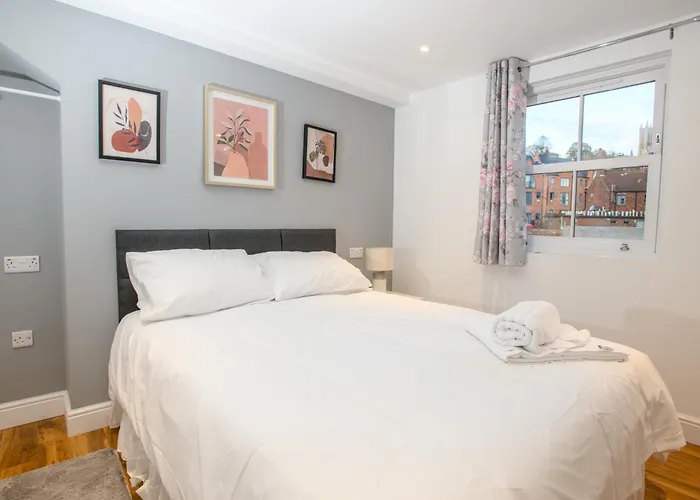 Cathedral View Apartments Lincoln