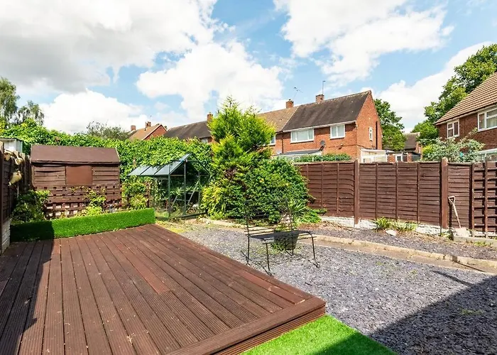 Birmingham Great Barr Property Near Junction 7 M6