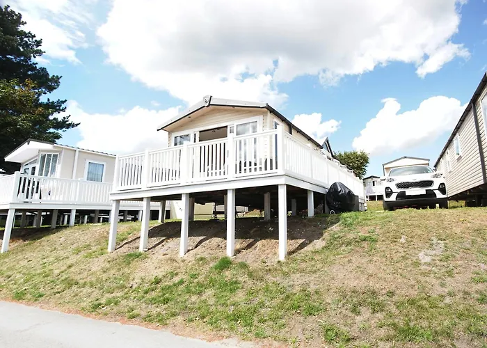 Sea Breeze Cabin Poole